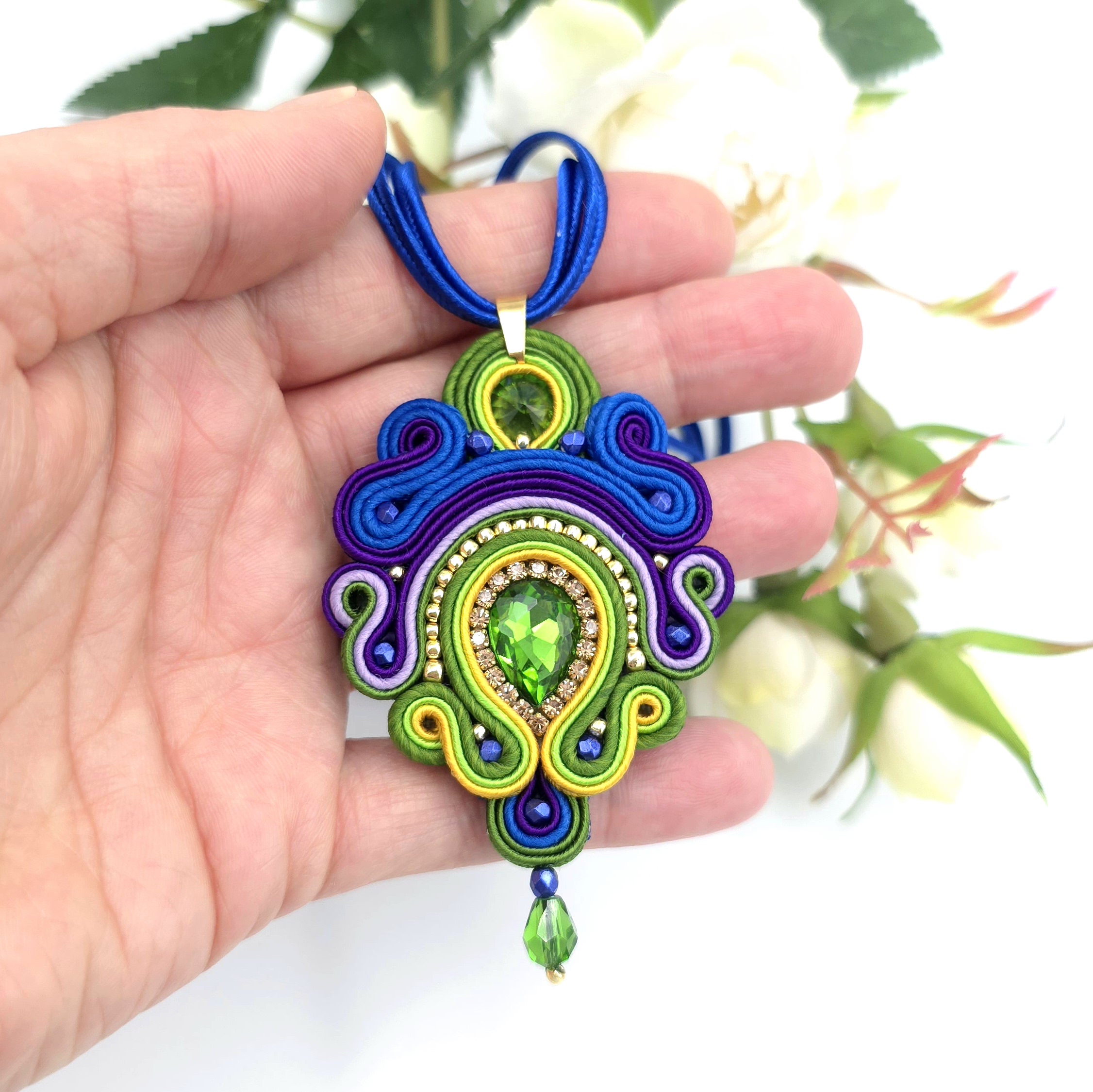 „Marion” wisior sutasz kolorowy barwny elegancki w królewskim stylu - obrazek 3