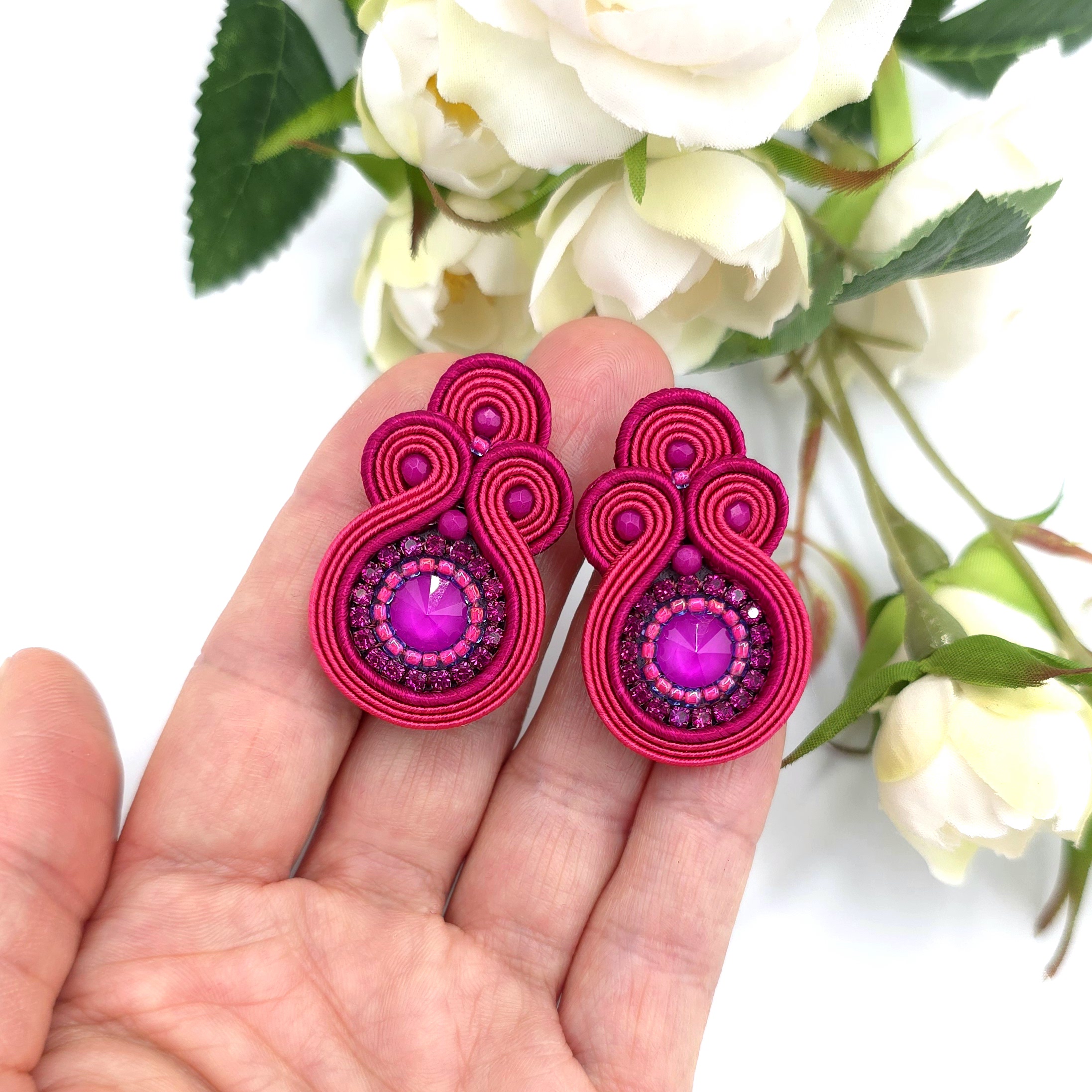 Kolczyki sztyfty sutasz małe różowe "Gracia" z kryształkami - obrazek 3