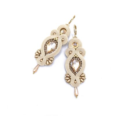 Kolczyki sutasz kremowe "Orina" długie wiszące wieczorowe z kryształami