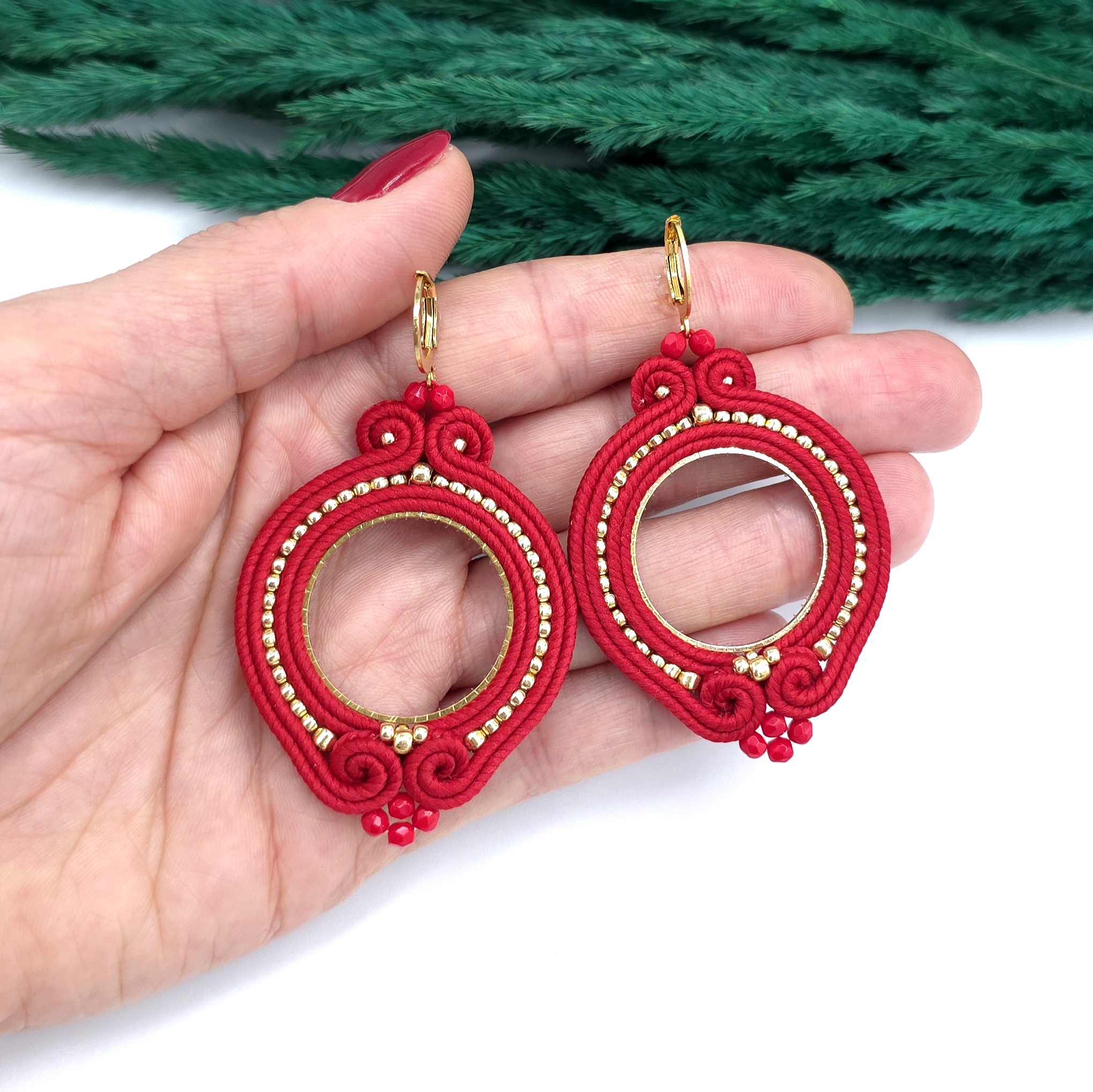 Kolczyki sutasz czerwone kółka "Jolly" lekkie okrągłe romantyczne - obrazek 3