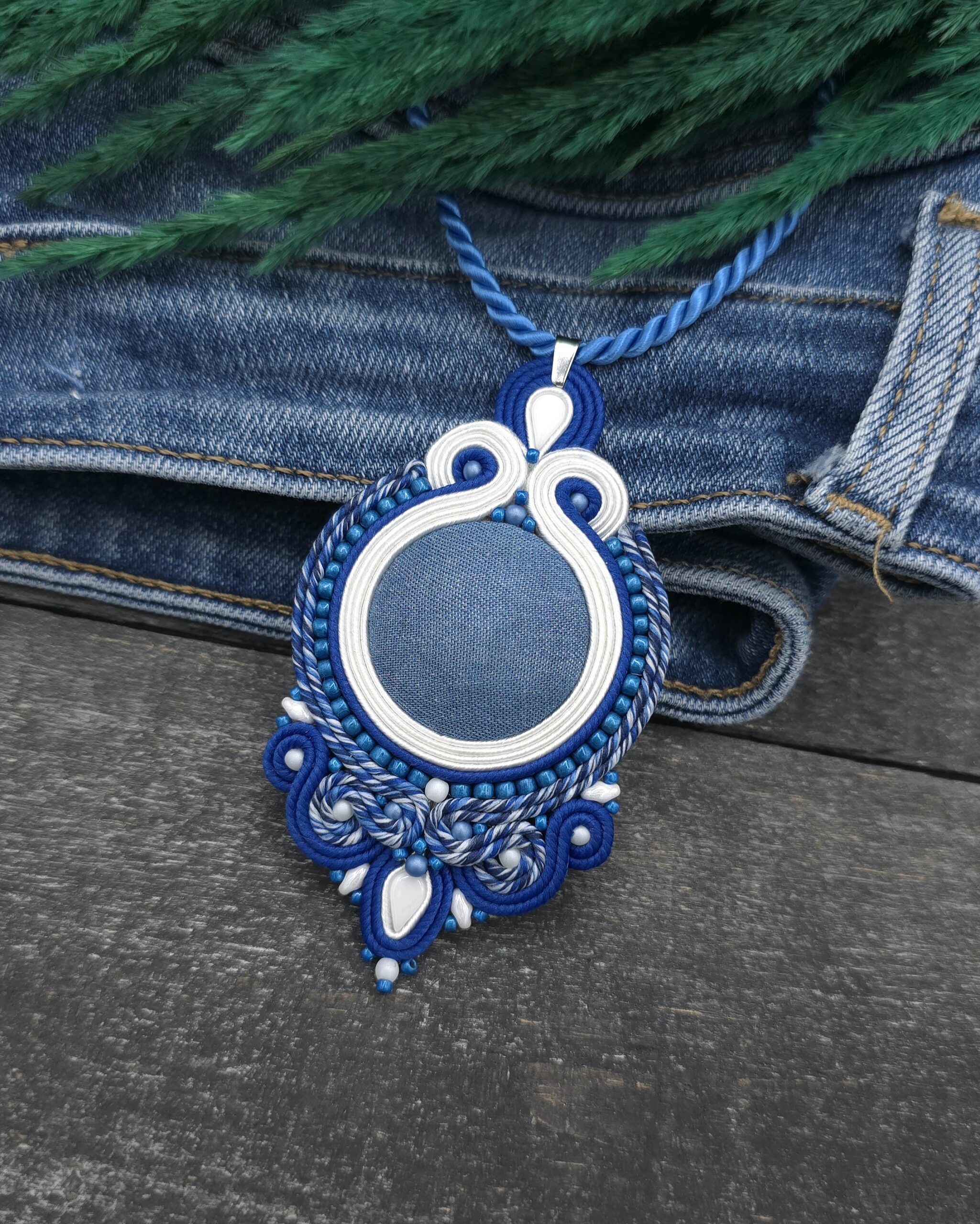 Wisiorek sutasz dżinsowy naszyjnik niebieski "Selena" romantyczny - obrazek 2