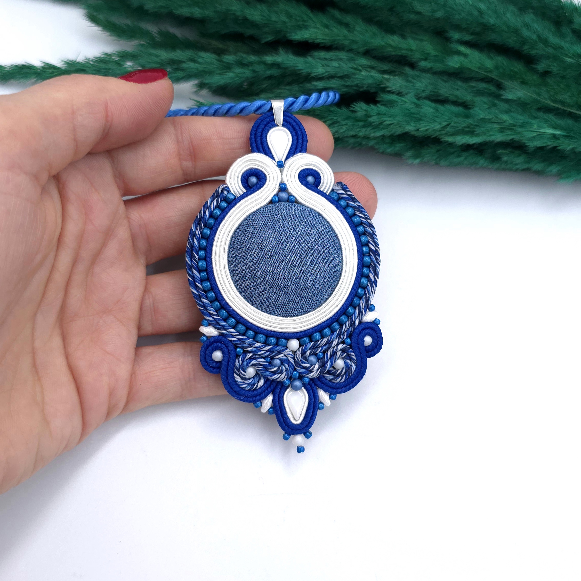 Wisiorek sutasz dżinsowy naszyjnik niebieski "Selena" romantyczny - obrazek 3