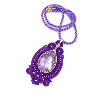 Wisiorek sutasz fioletowy "Gaja" z dużym kryształem elegancki klasyczny