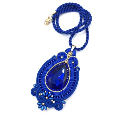 Wisiorek sutasz niebieski "Gaja" z dużym kryształem elegancki klasyczny